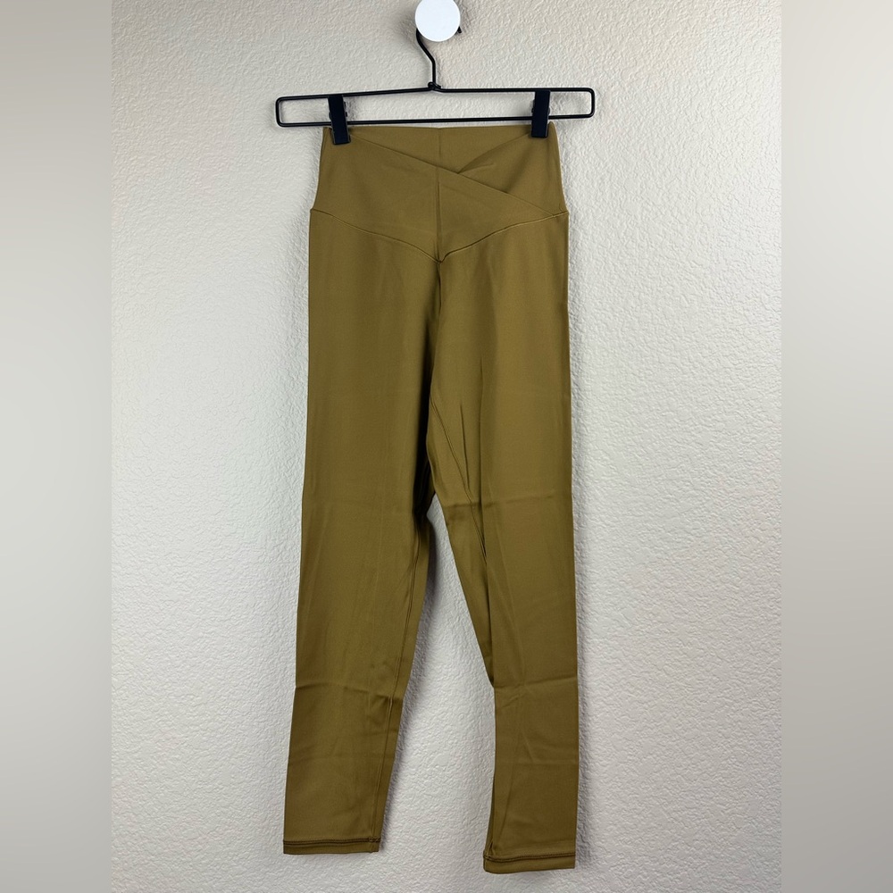 OFFLINE Real Me High Waisted Crossover Legging